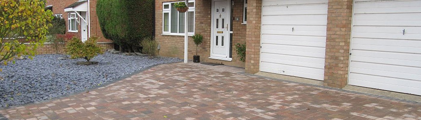 Patios, Landscaping and Garden Maintenance